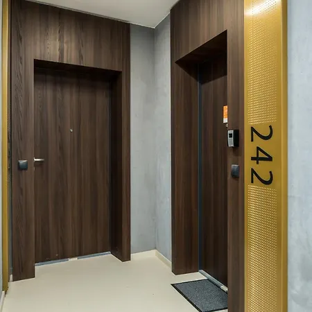 Appartement View Garbary By Renters Poznań