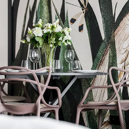 View Garbary By Renters *