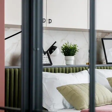 View Garbary By Renters 포즈난